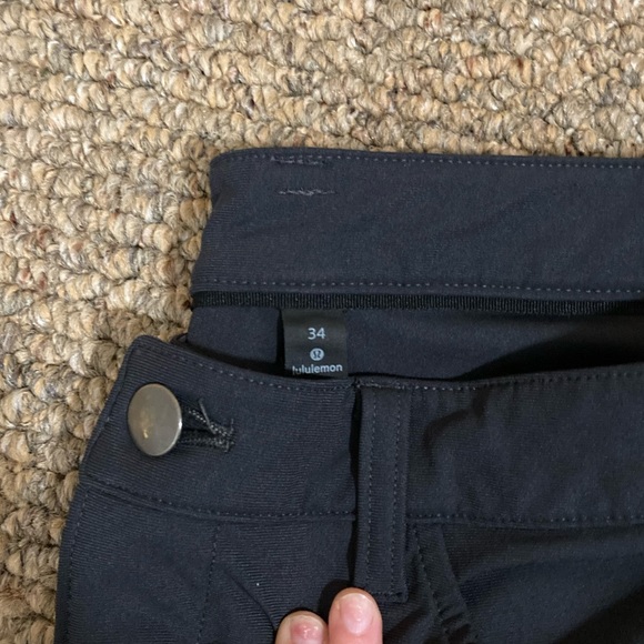 Lululemon ABC Pants - Picture 4 of 4
